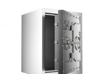 Гроші в банківській ячейці під загрозою окупації