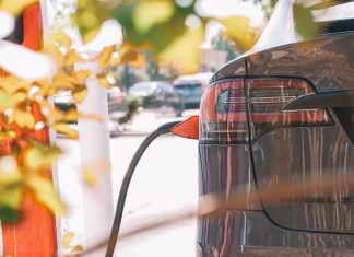 Електромобілі в Україні 2022